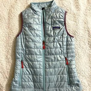 Patagonia vest size XS